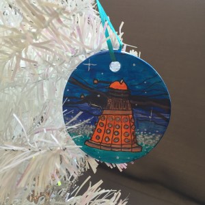 carrie-alderfer_-chromaddict-handpainted_dalek